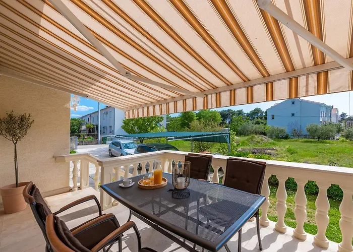 Littlemore Apartment